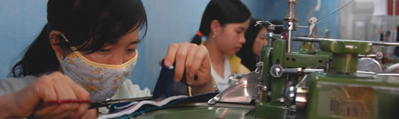 ragazze vietnamite al lavoro