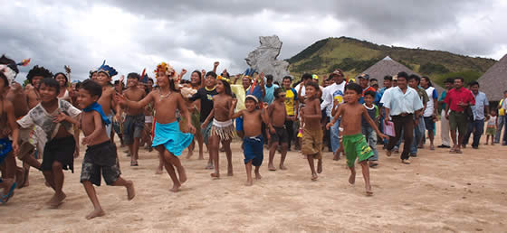 Indigeni in festa