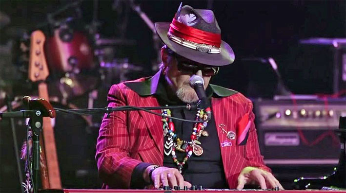 Dr. John - Don't Let The Sun Catch You Cryin